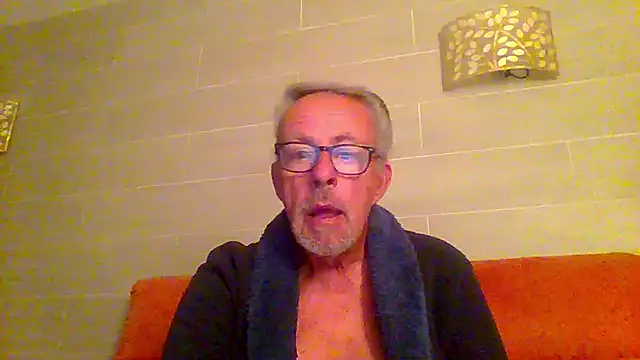 tuggy59 online show from 11/28/25, 03:09