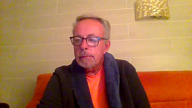 tuggy59 online show from 12/02/25, 05:13