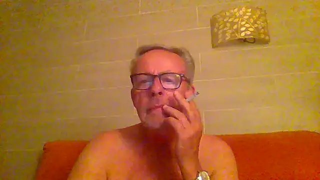 tuggy59 online show from 06/03/26, 08:25
