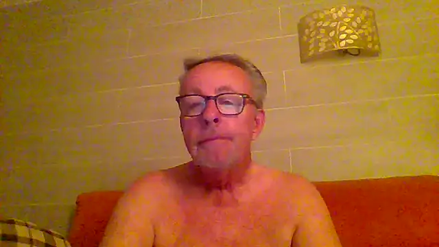 tuggy59 online show from 06/13/26, 04:10