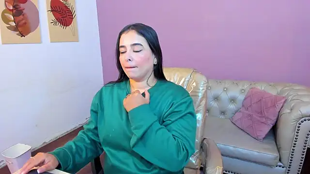 taylor bennet online show from 09/13/25, 12:05