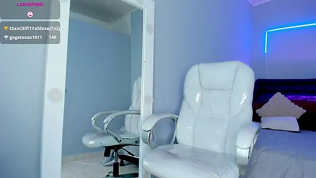 Alex cute77 online show from 07/28/26, 02:13