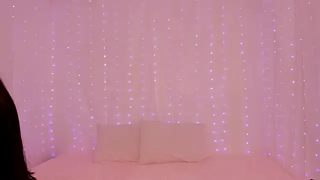 lili taylor online show from 12/22/24, 09:22