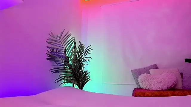 Snapshot of Gloomydoll chatting on 11/10/25, 07:02 Gloomydoll online show from 11/10/25, 07:02