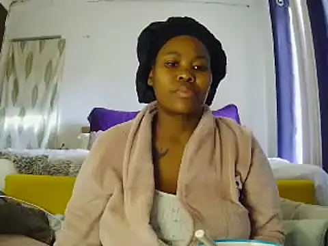 Real1SweetQueen online show from 07/17/26, 09:16