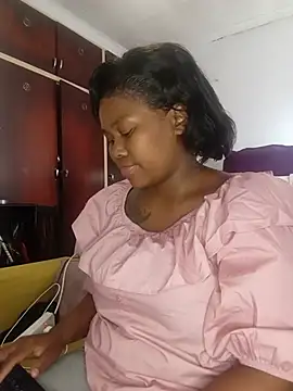 Real1SweetQueen online show from 07/18/26, 11:58
