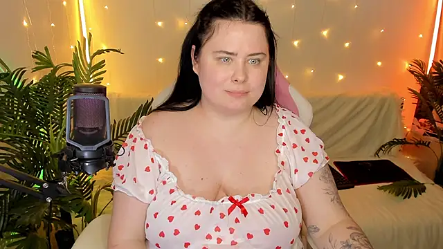 Akemi BBW online show from 12/30/24, 09:08