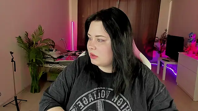 Akemi BBW online show from 09/15/25, 06:57