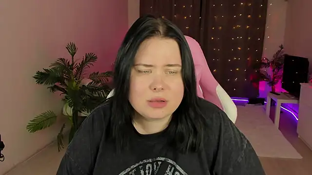 Akemi BBW online show from 10/07/25, 03:53