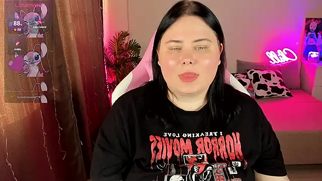Akemi BBW online show from 11/18/25, 05:56