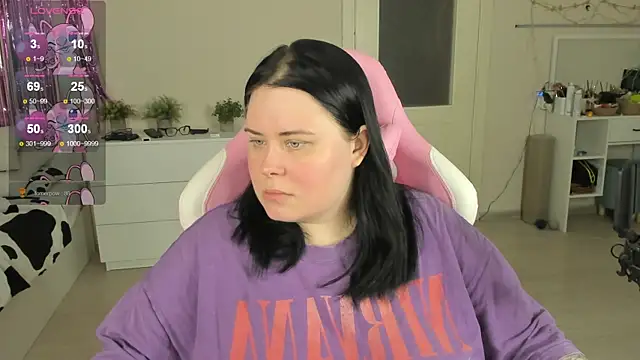 Akemi BBW online show from 05/26/26, 09:38