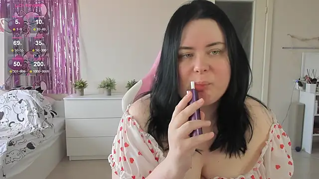 Akemi BBW online show from 06/14/26, 06:59