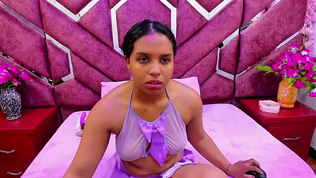 Snapshot of AnalNaugthy chatting on 11/14/25, 12:37 AnalNaugthy online show from 11/14/25, 12:37