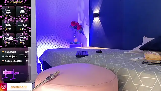 Snapshot of Anette_ chatting on 01/09/25, 07:50 Anette  online show from 01/09/25, 07:50
