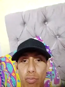 Sexy boy1215 online show from 10/29/25, 01:41