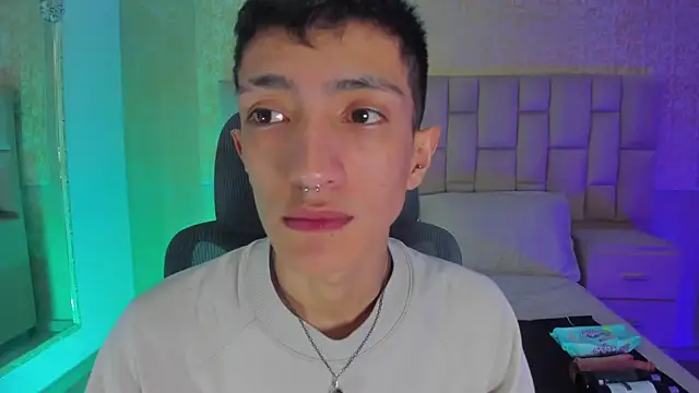 DereckCooperr online show from 12/15/24, 12:29