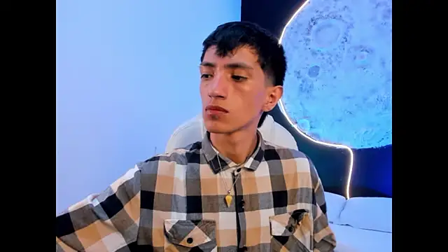 DereckCooperr online show from 10/05/25, 09:56