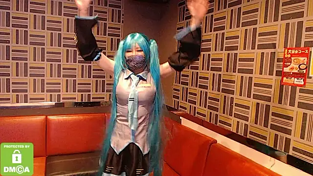 Snapshot of __mimi__LOVE__ chatting on 09/18/25, 12:07 mimi LOVE online show from 09/18/25, 12:07