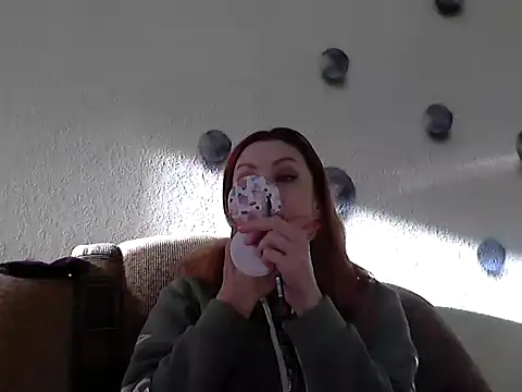 Snapshot of Jillian_Pattie chatting on 11/15/25, 12:13 Jillian Pattie online show from 11/15/25, 12:13