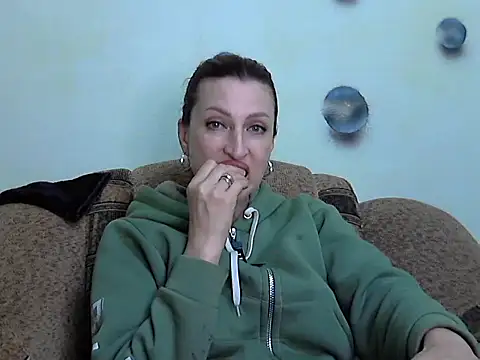 Snapshot of Jillian_Pattie chatting on 11/27/25, 06:21 Jillian Pattie online show from 11/27/25, 06:21