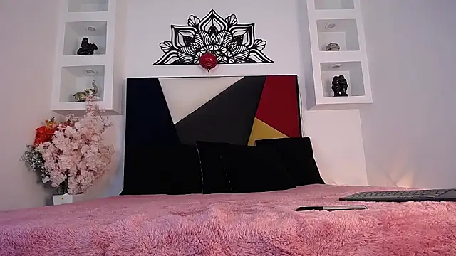 Katy Van online show from 12/29/24, 04:30