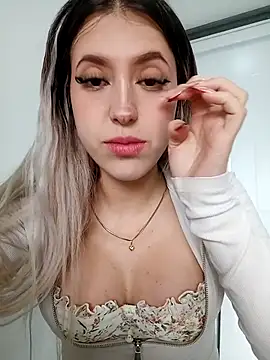 Snapshot of eva-2023 chatting on 10/06/25, 05:10 eva-2023 online show from 10/06/25, 05:10