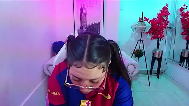 Isa reel online show from 09/14/25, 12:37