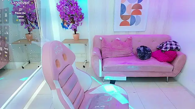 Isa reel online show from 11/23/25, 12:38