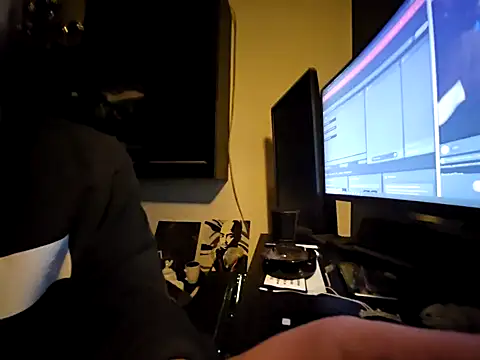 Snapshot of HardAlready chatting on 02/23/25, 05:23 HardAlready online show from 02/23/25, 05:23