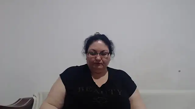 Nykyxo online show from 05/17/26, 11:56