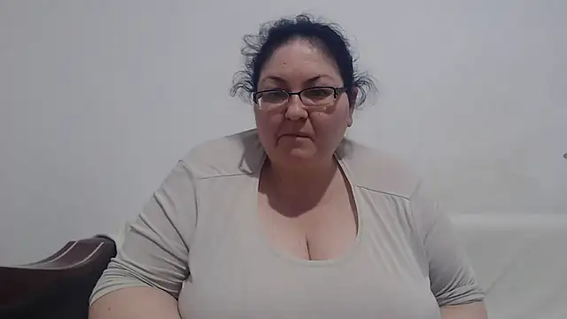 Nykyxo online show from 05/26/26, 12:12