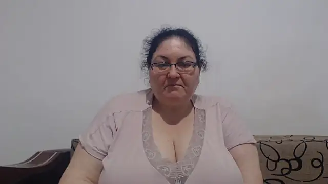 Nykyxo online show from 06/04/26, 10:43