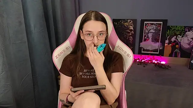 Sweet frosti online show from 05/15/26, 02:29