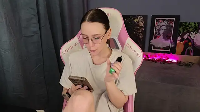 Sweet frosti online show from 05/24/26, 03:22