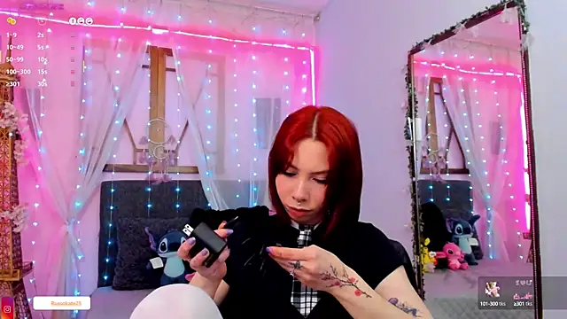 laura olssen online show from 09/26/25, 12:31