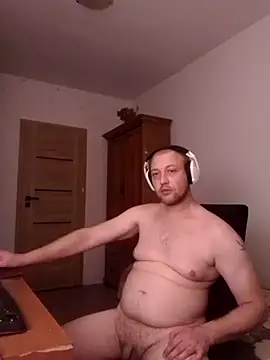 Snapshot of chubbybttm01 chatting on 12/14/24, 11:34 chubbybttm01 online show from 12/14/24, 11:34