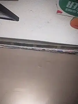 Snapshot of eleno1542 chatting on 11/26/25, 09:43 eleno1542 online show from 11/26/25, 09:43