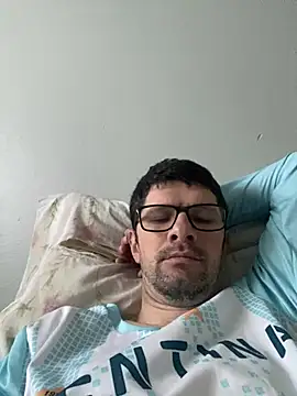 Juliano2289 online show from 07/08/26, 05:39
