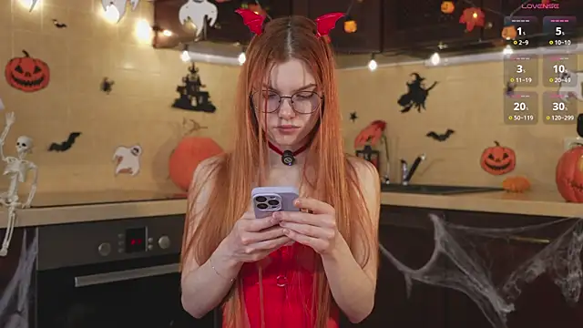 Snapshot of Katy__Ethereal chatting on 10/20/25, 02:45 Katy  Ethereal online show from 10/20/25, 02:45