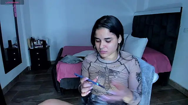 SweetMegan 1 online show from 03/23/25, 07:09