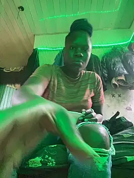 Snapshot of _BLVCKGIRL_SHERIF chatting on 09/25/25, 12:53 BLVCKGIRL SHERIF online show from 09/25/25, 12:53