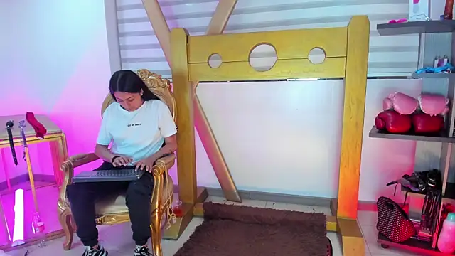 Aiiko   online show from 03/10/25, 11:27