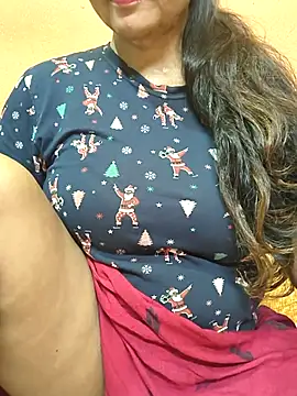 CUTE SOPHIA- online show from 04/30/26, 01:56