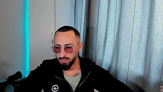 Baddfuckerr online show from 02/07/25, 08:01