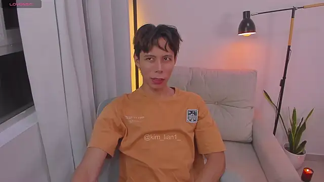 kim lian21 online show from 09/15/25, 03:39