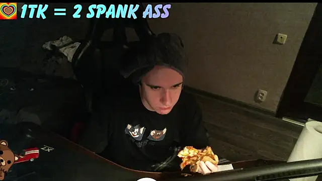 izilizi 23 online show from 10/06/25, 06:38