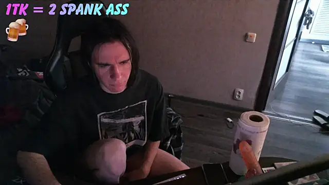 izilizi 23 online show from 05/28/26, 06:43