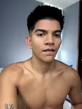 santiago 01 online show from 09/12/25, 07:47