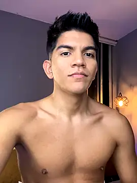 santiago 01 online show from 10/10/25, 01:04