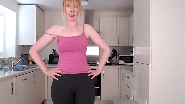 British Goddess Anna online show from 07/18/26, 08:07
